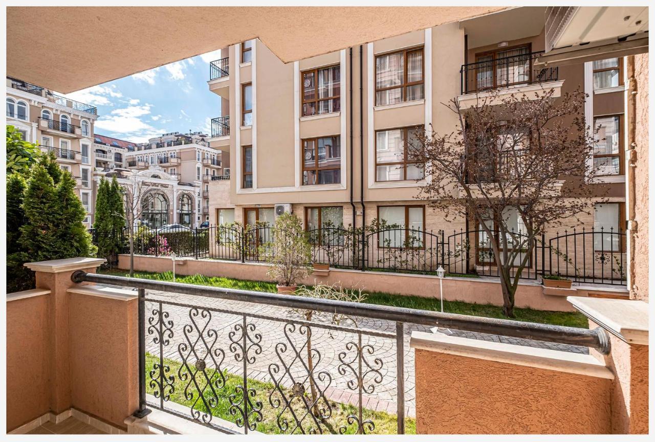 Апартаменты Casa Rossa 2 Солнечный берег Экстерьер фото